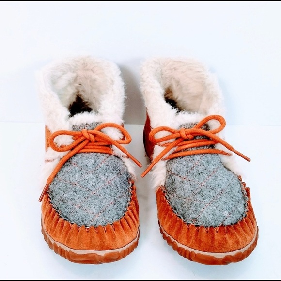 Sorel Shoes - Sorrel Fuzzy Moccasins